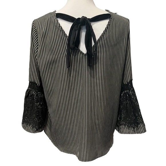 THML Blouse Womens Medium Black White Strip Lace 3/4 Sleeve Velvet Back Tie - Picture 2 of 16